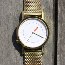 CT02-08(38mm) All Polished Gold Case & Mesh Band
